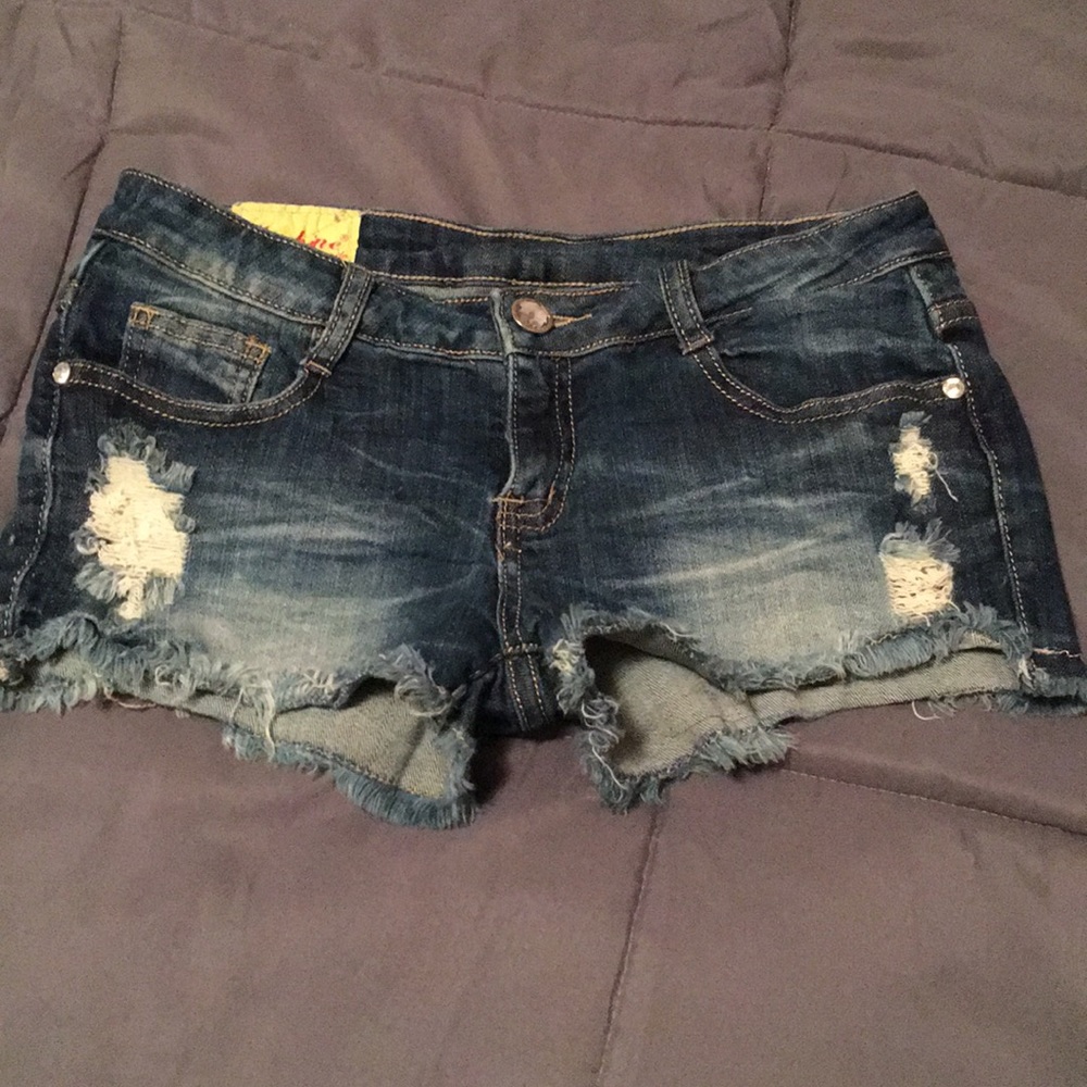 Ripped style shorts